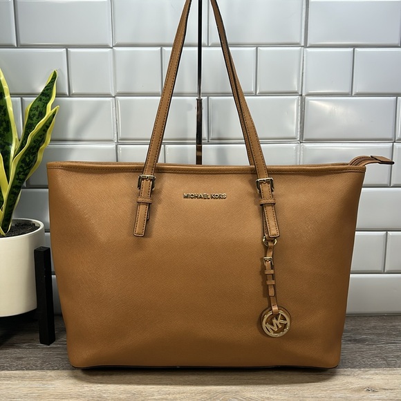 Michael Kors Handbags - Michael Kors Tan Tote Bag
